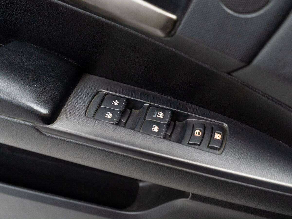 Купить SsangYong Kyron 6-speed, 2013, 230 000 км, фото №12