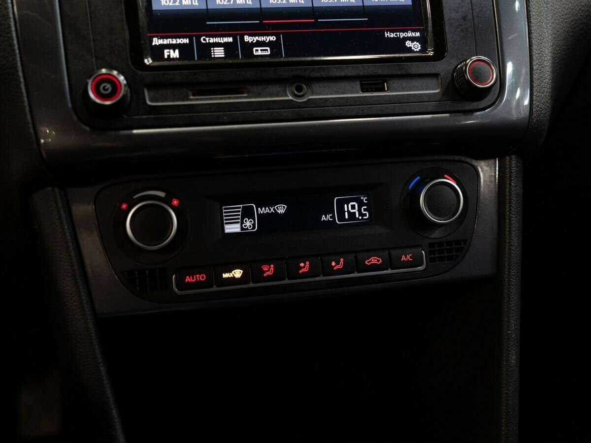 Купить Volkswagen Polo, 2019, 94 794 км, фото №12