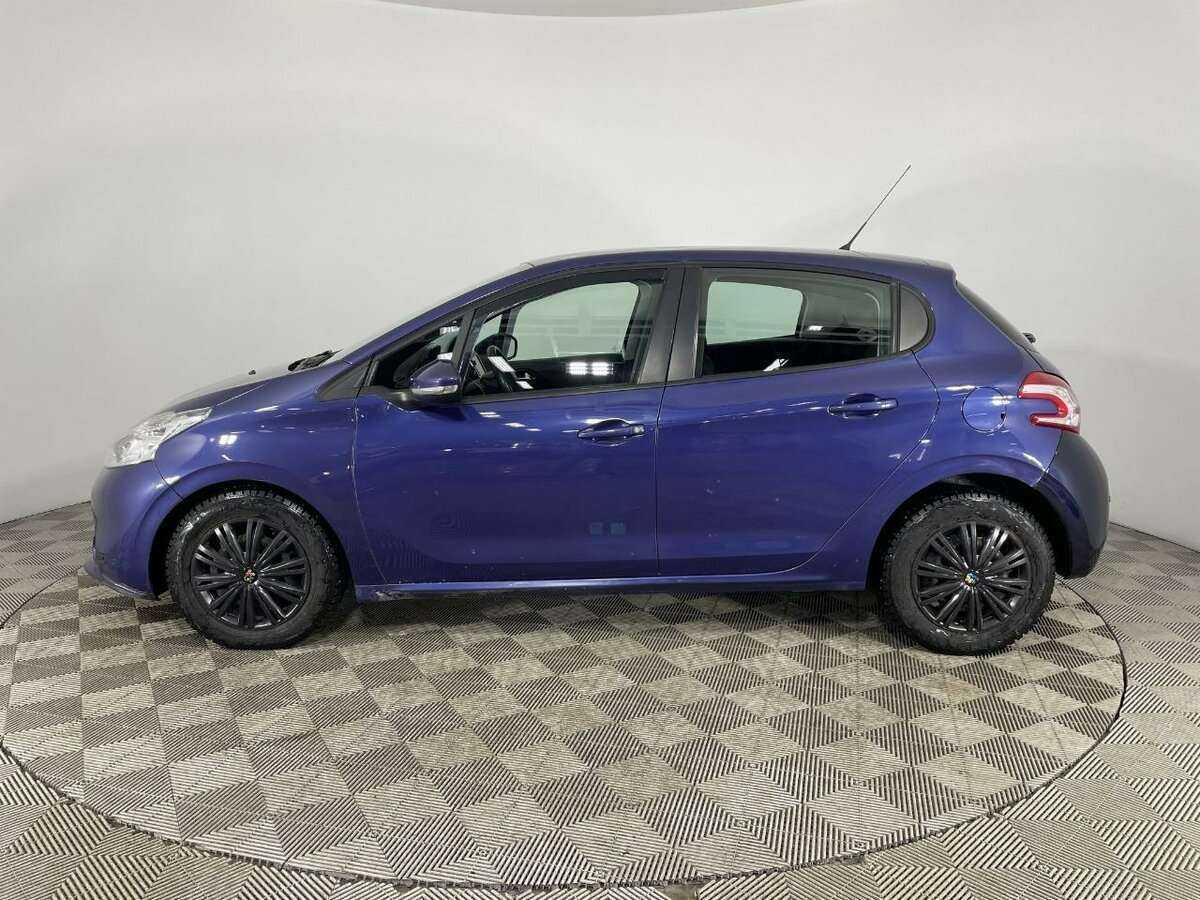 Купить Peugeot 208, 2014, 147 190 км, фото №5