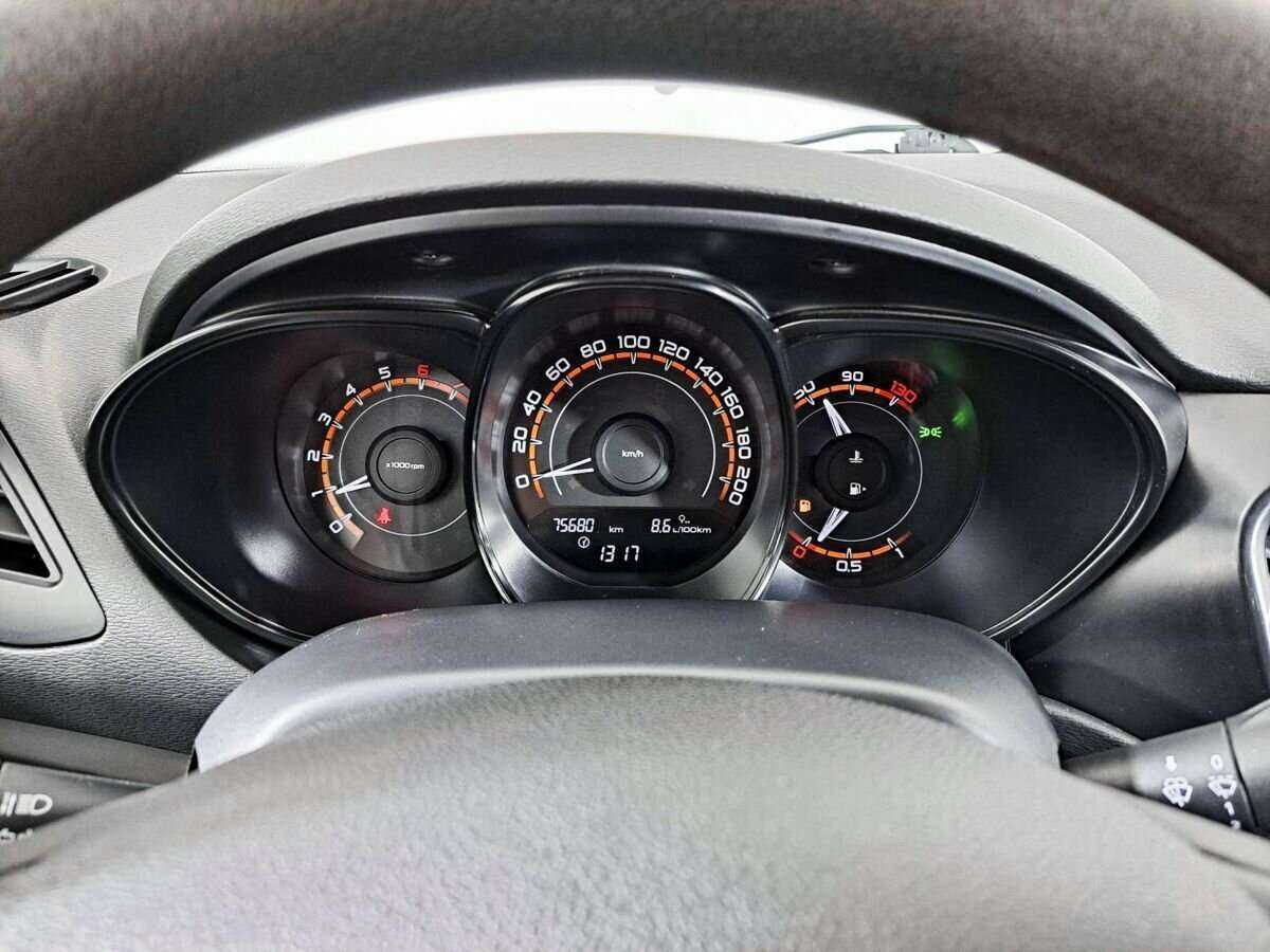 Купить Lada (ВАЗ) Vesta, 2017, 76 000 км, фото №11