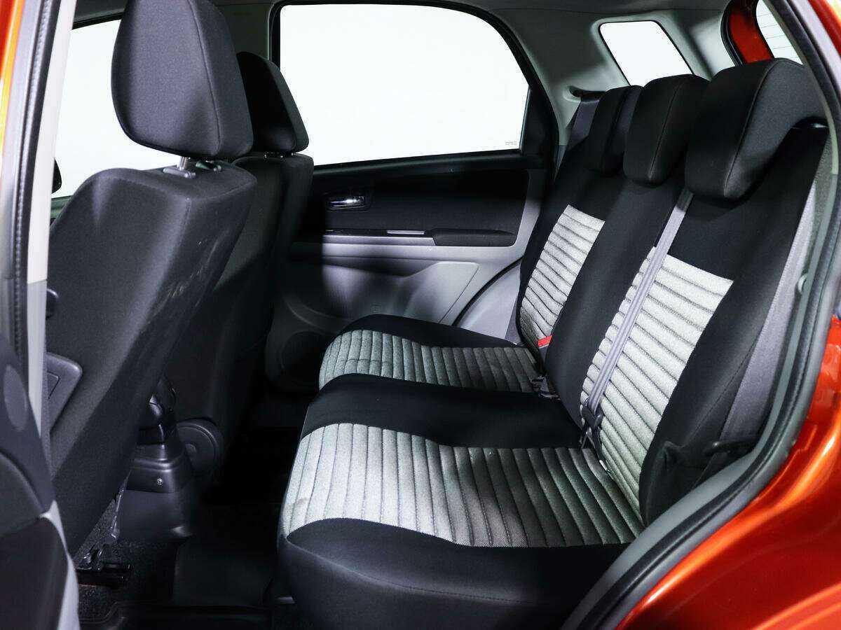 Купить Suzuki SX4, 2013, 82 809 км, фото №8