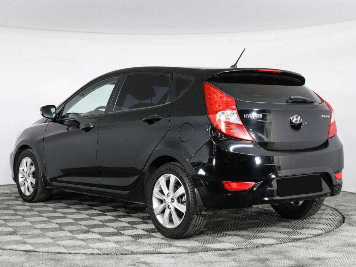 Купить Hyundai Solaris, 2012, 173 787 км, фото №4