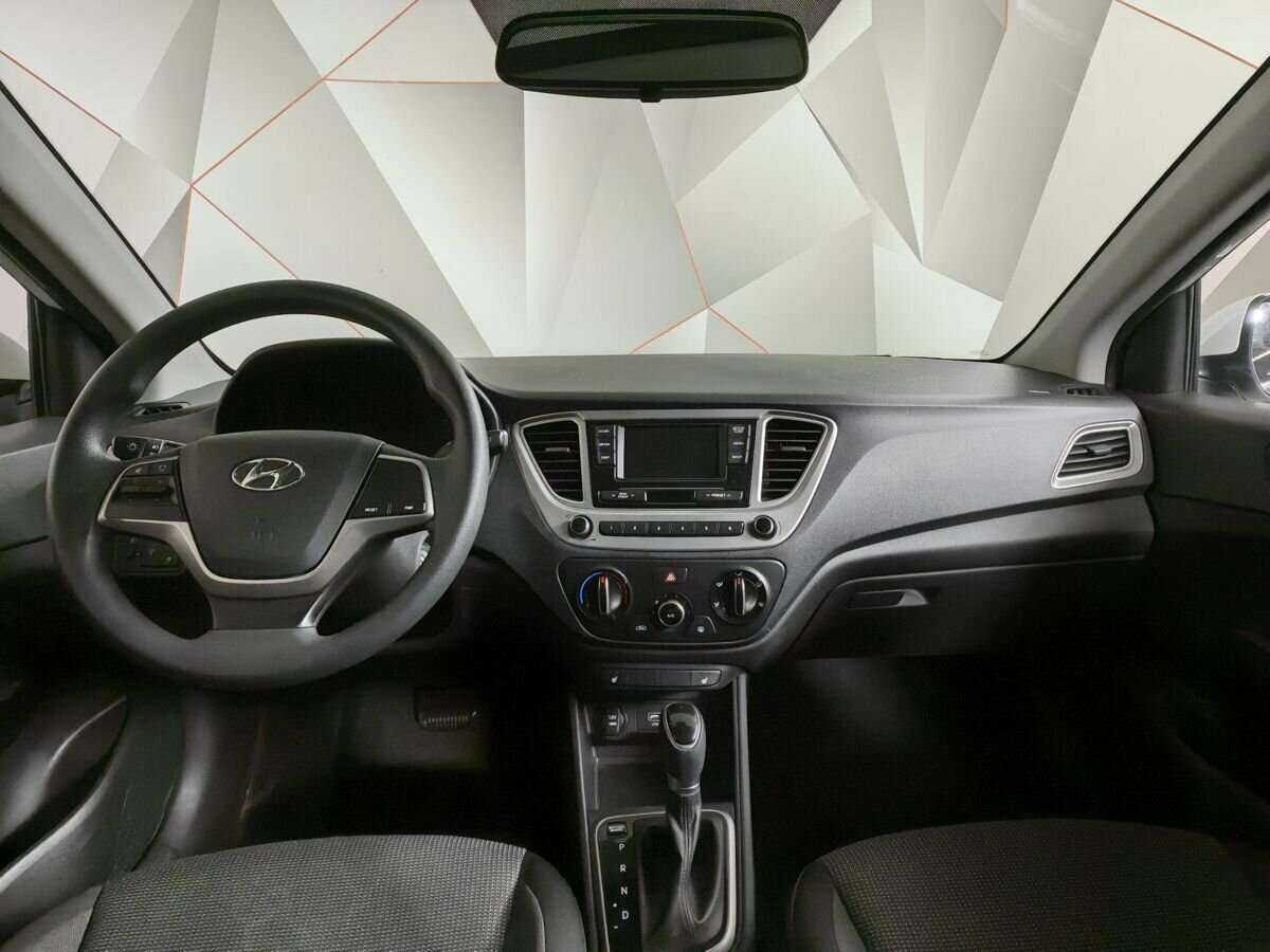 Купить Hyundai Solaris, 2019, 126 526 км, фото №10