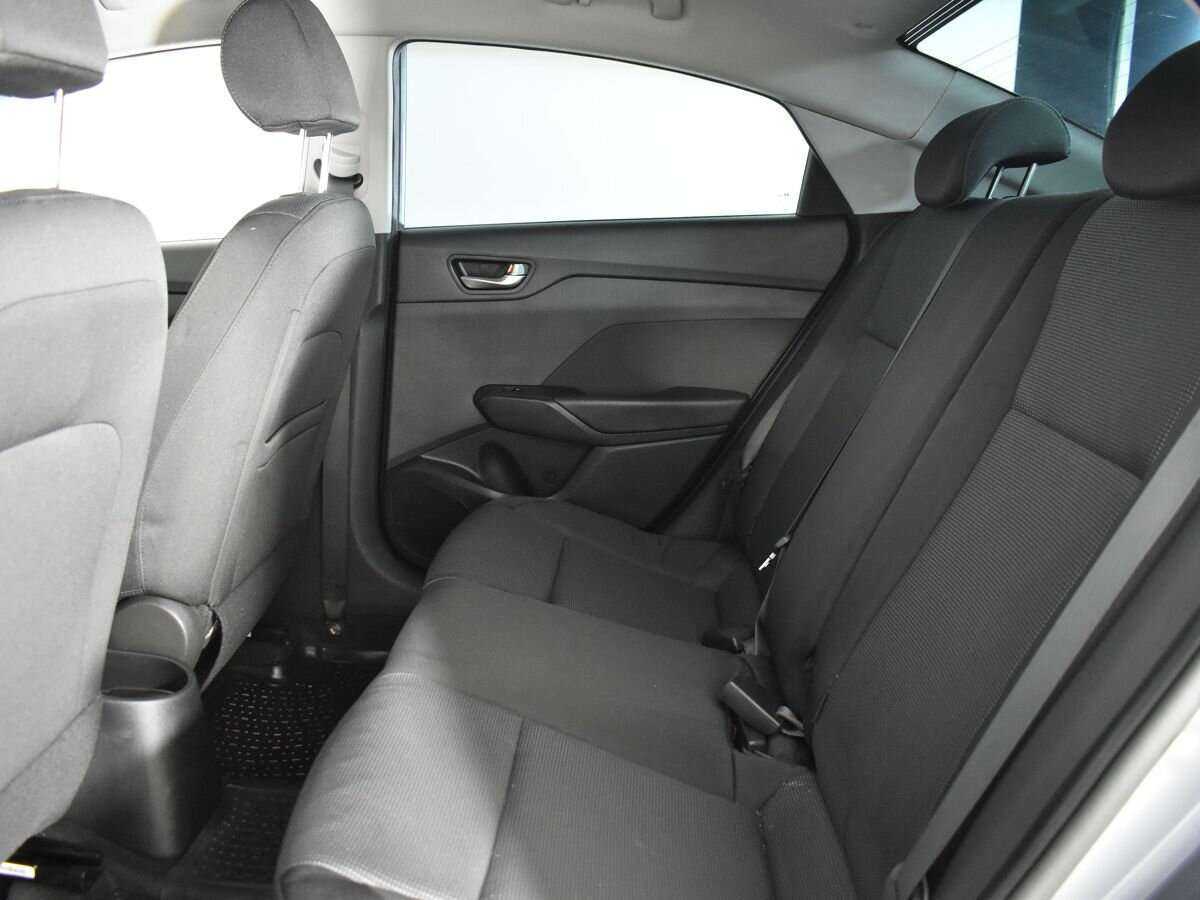 Купить Hyundai Solaris, 2017, 151 276 км, фото №14