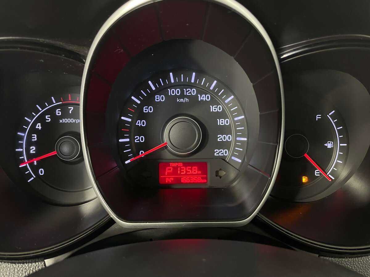 Купить Kia Rio, 2015, 166 313 км, фото №12