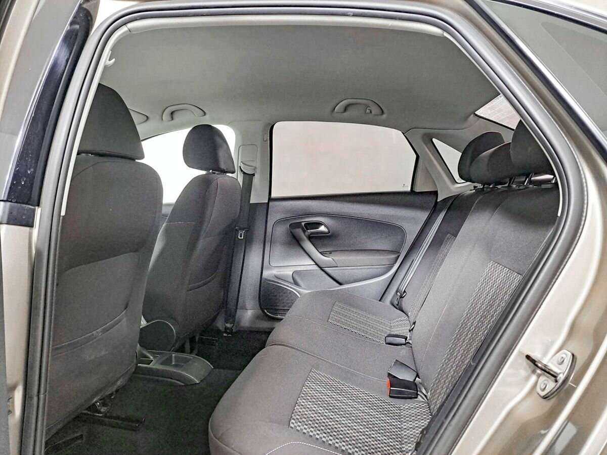 Купить Volkswagen Polo, 2018, 149 000 км, фото №9