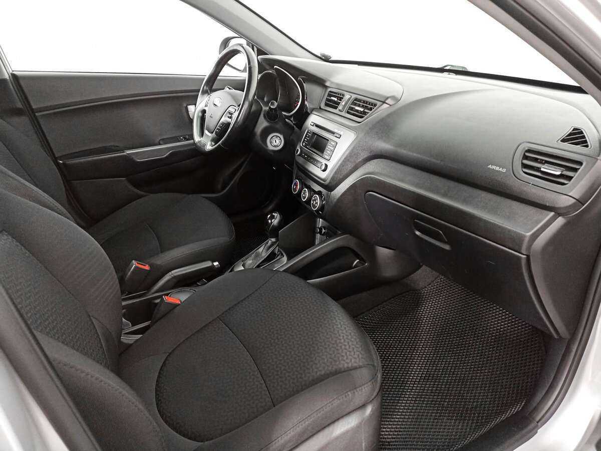 Купить Kia Rio, 2015, 170 910 км, фото №9