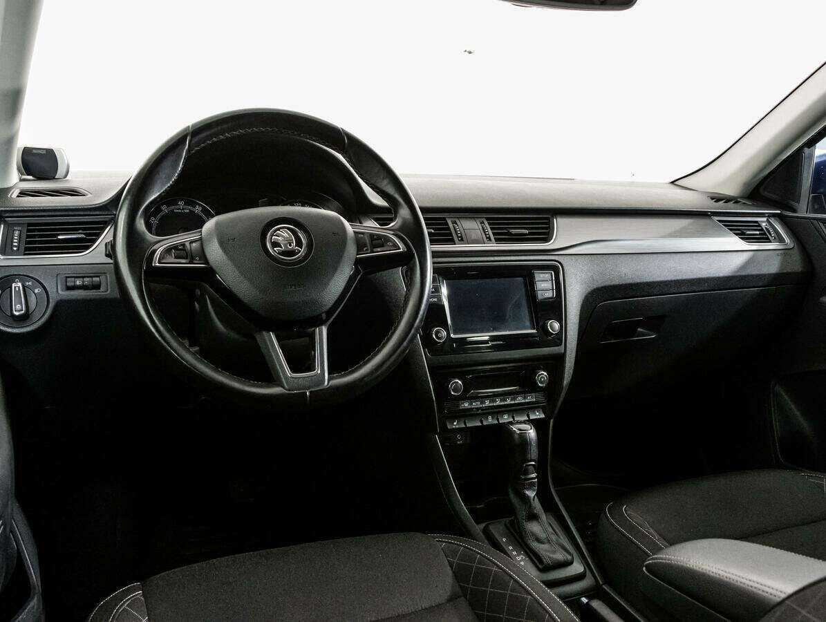 Купить Skoda Rapid, 2017, 150 309 км, фото №10