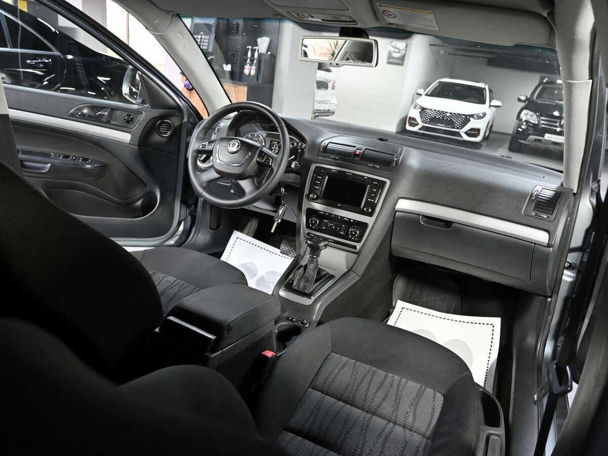 Купить Skoda Octavia, 2012, 120 000 км, фото №7