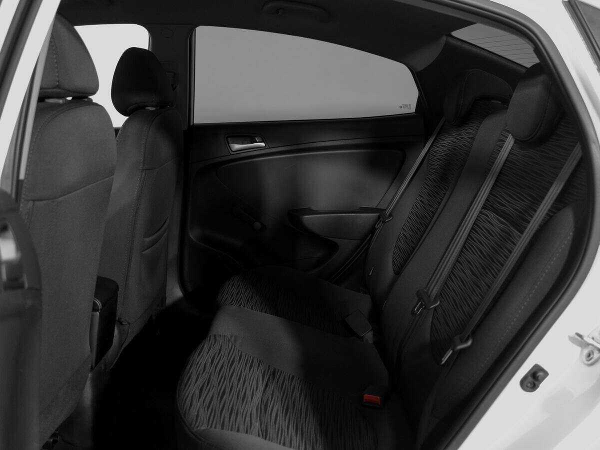 Купить Hyundai Solaris, 2015, 182 000 км, фото №10