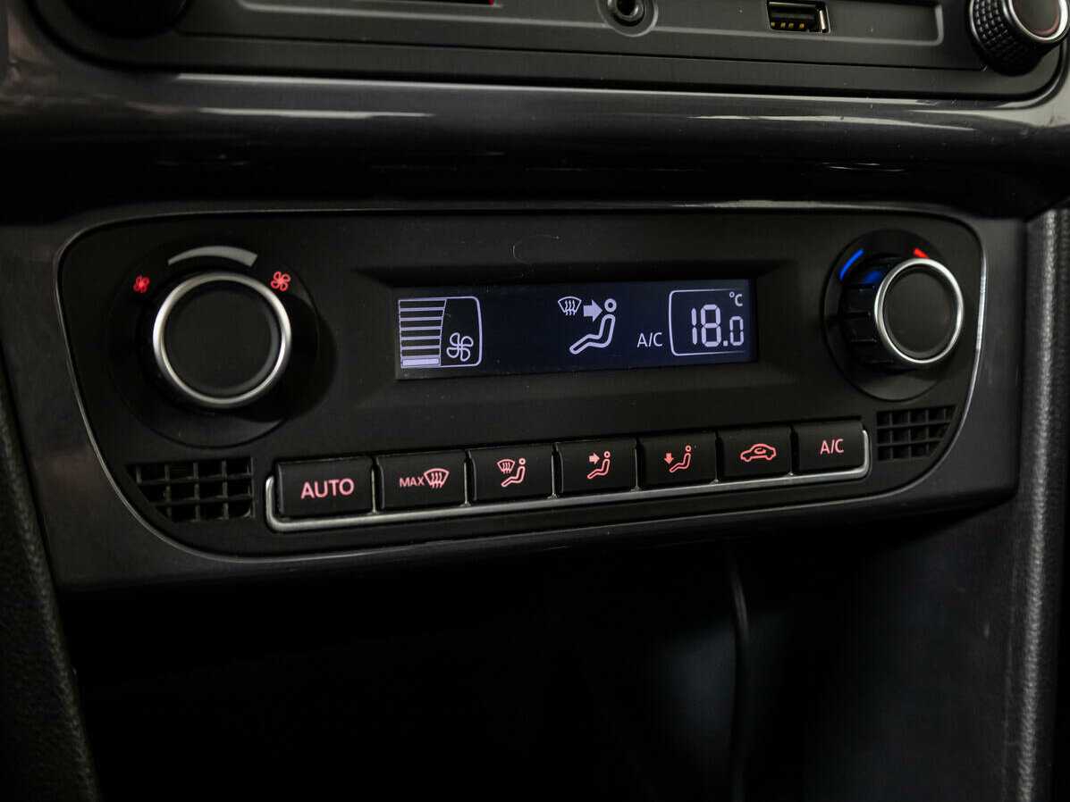 Купить Volkswagen Polo, 2018, 193 326 км, фото №15