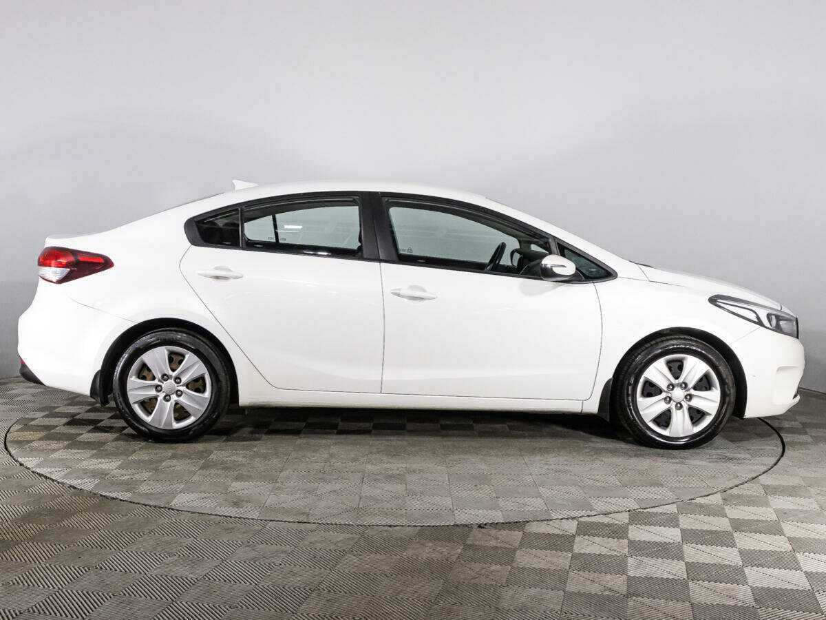 Купить Kia Cerato, 2017, 257 814 км, фото №4