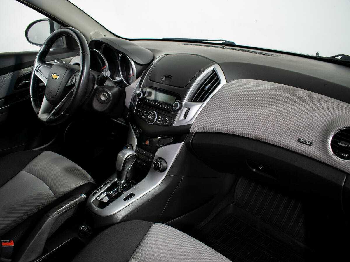 Купить Chevrolet Cruze, 2013, 130 732 км, фото №7