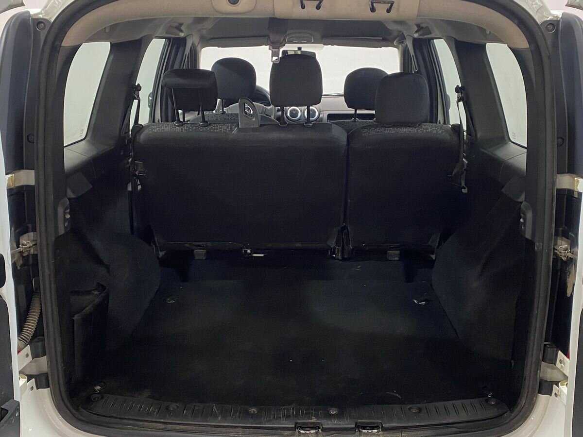 Купить Lada (ВАЗ) Largus, 2019, 68 200 км, фото №14