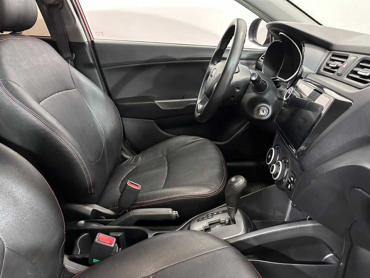 Купить Kia Rio, 2013, 166 980 км, фото №9
