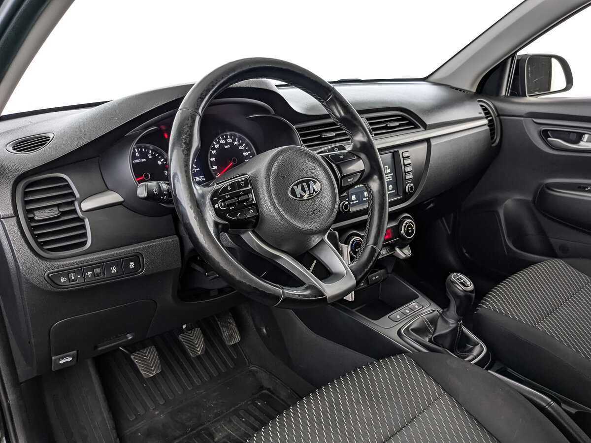 Купить Kia Rio X-Line, 2018, 131 242 км, фото №11