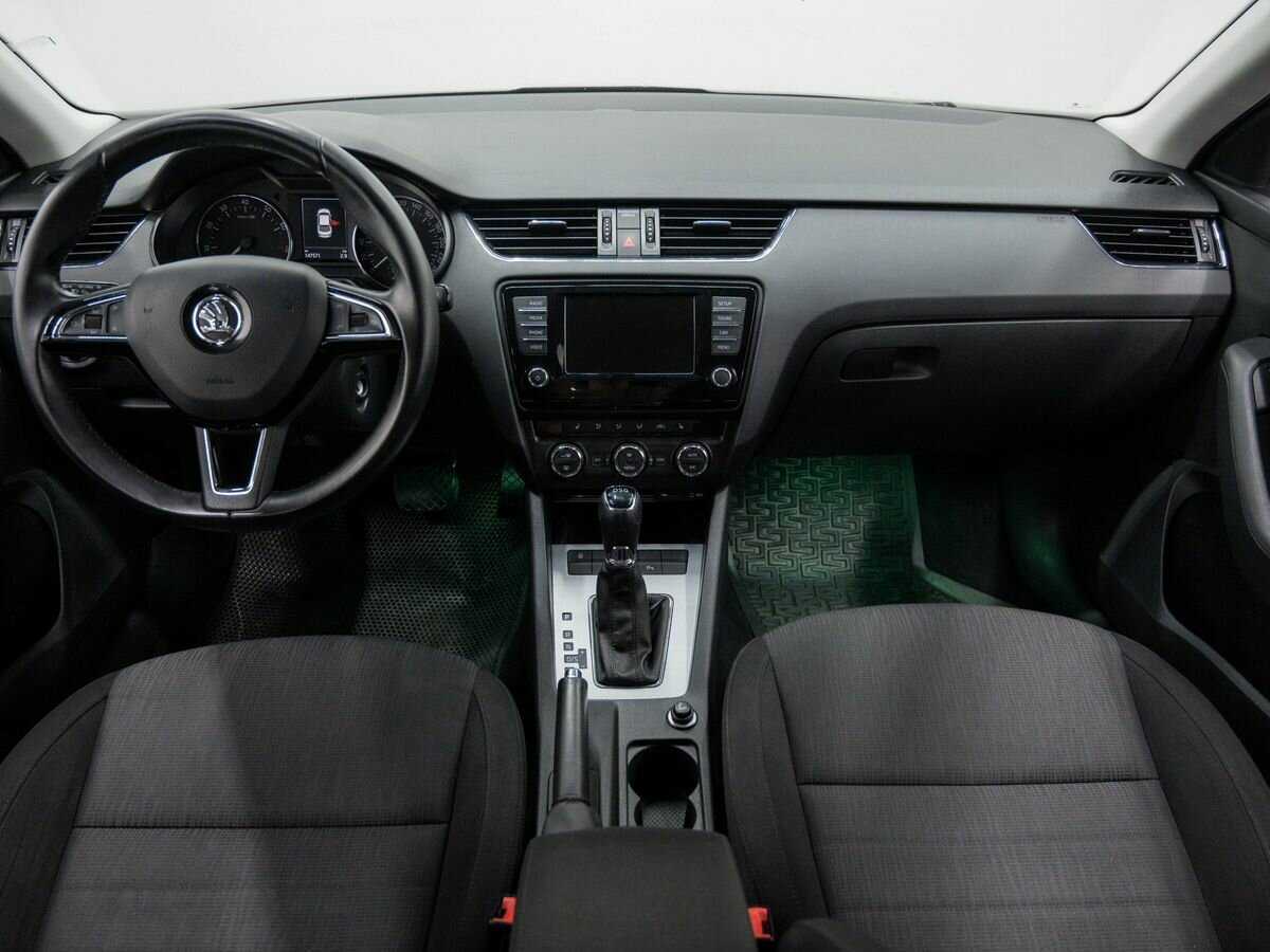 Купить Skoda Octavia, 2016, 147 000 км, фото №10