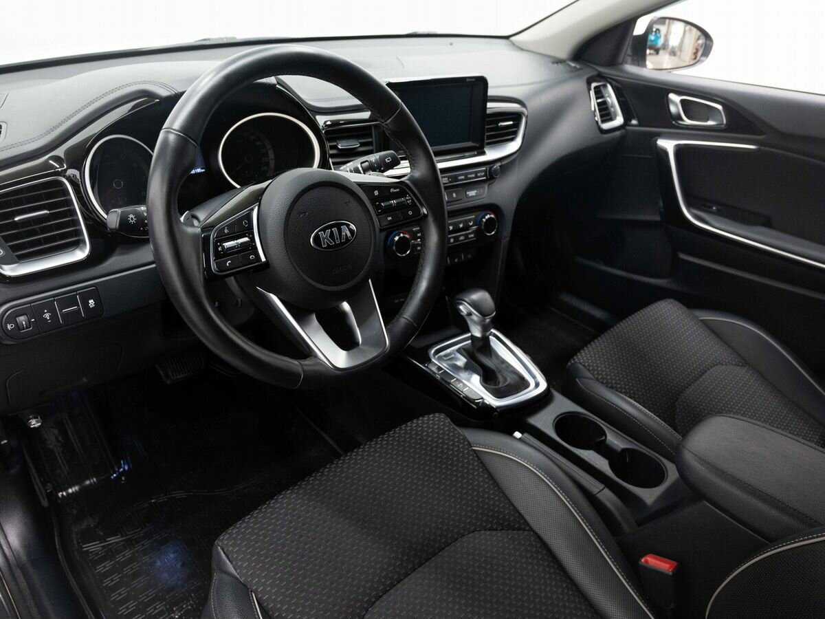 Купить Kia Ceed, 2018, 143 000 км, фото №8