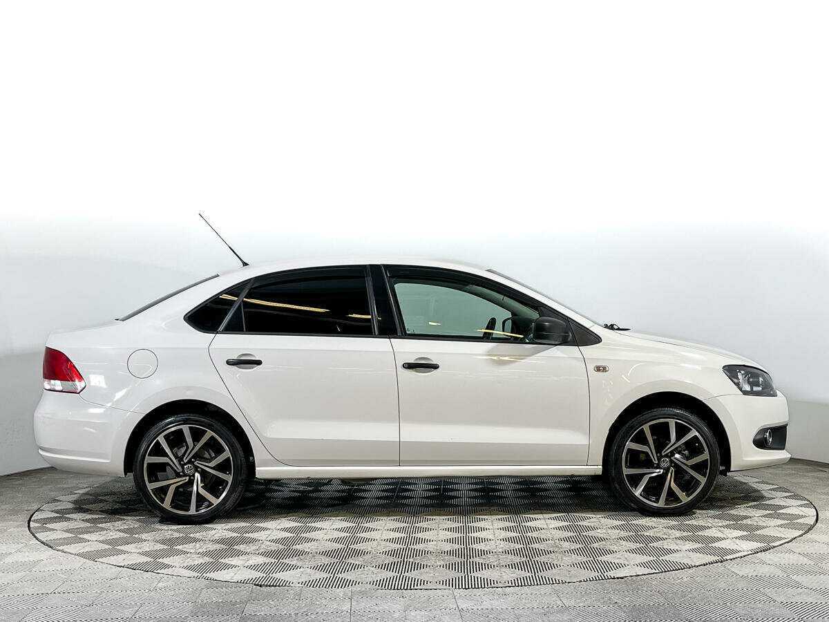 Купить Volkswagen Polo, 2012, 249 014 км, фото №4