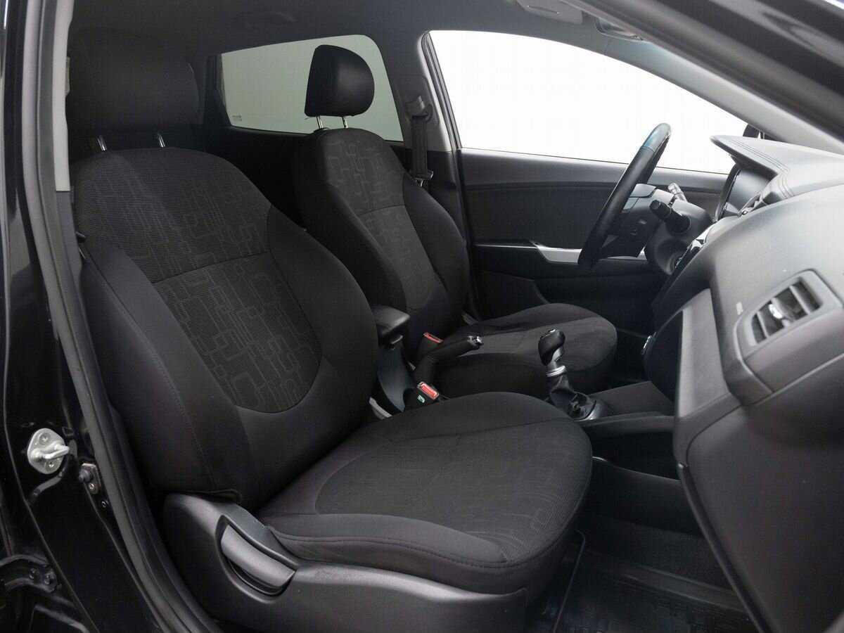 Купить Kia Rio 5-speed, 2012, 150 300 км, фото №13