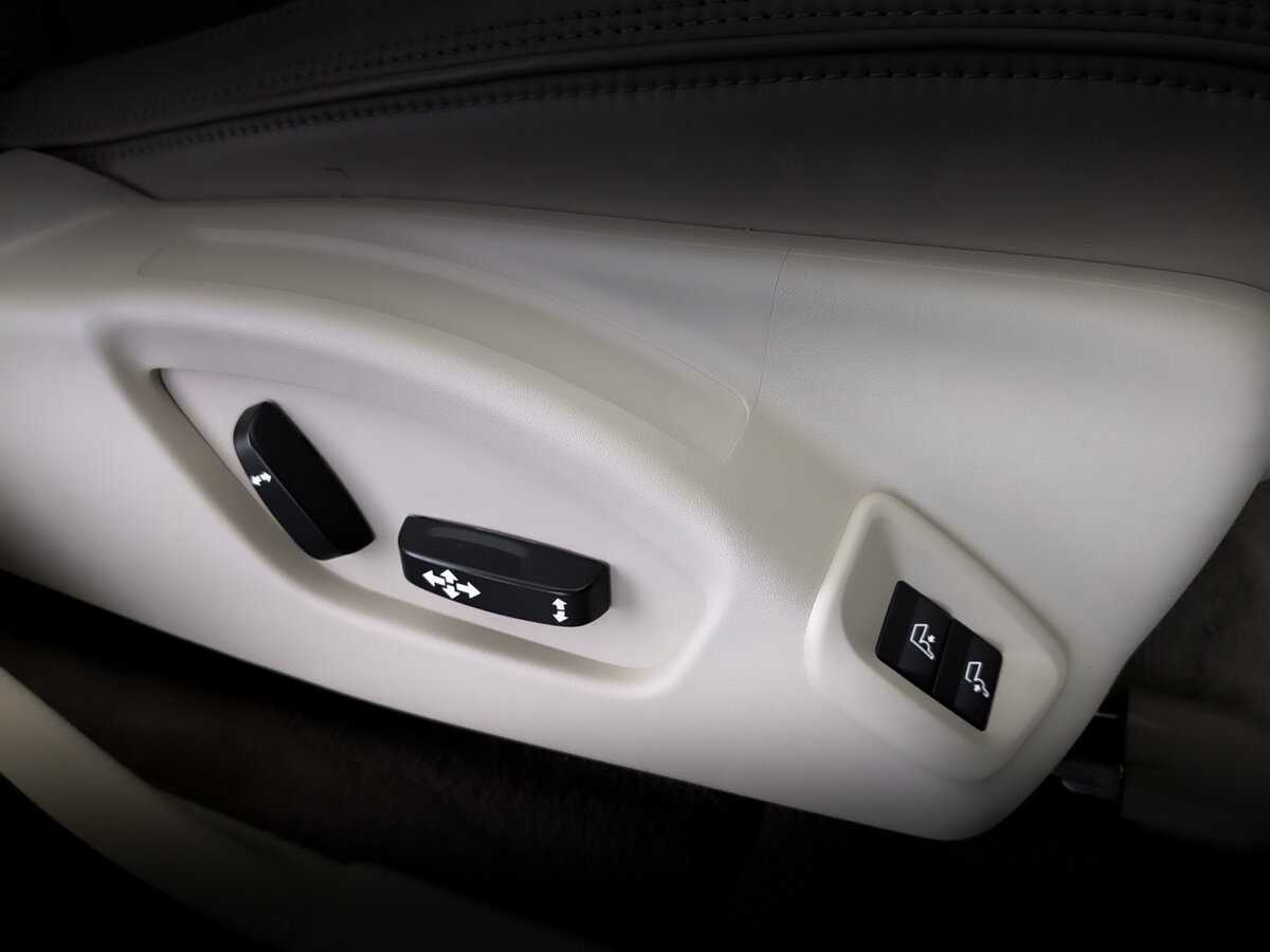 Купить Volvo XC60, 2013, 169 570 км, фото №23