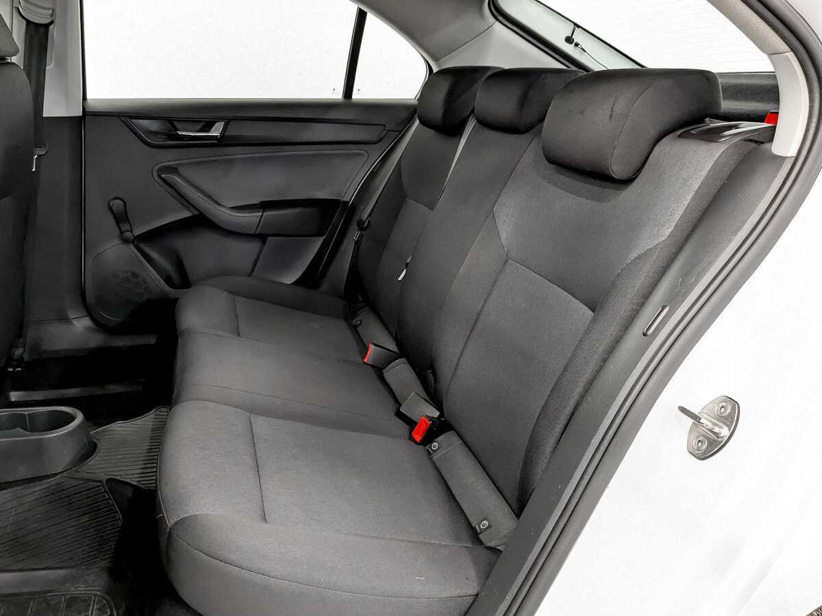 Купить Skoda Rapid, 2017, 176 367 км, фото №12