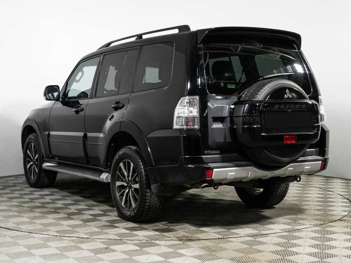 Купить Mitsubishi Pajero, 2012, 215 000 км, фото №6