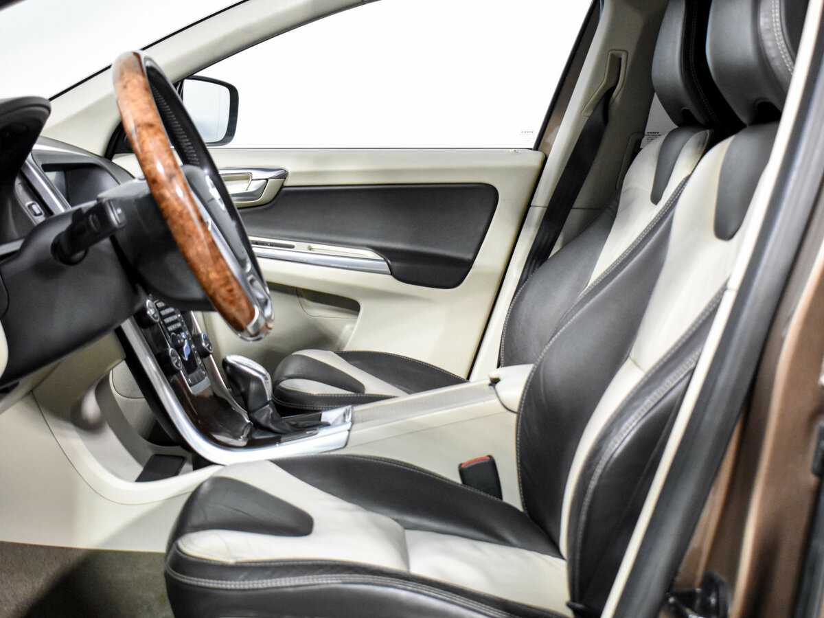 Купить Volvo XC60, 2012, 163 350 км, фото №10