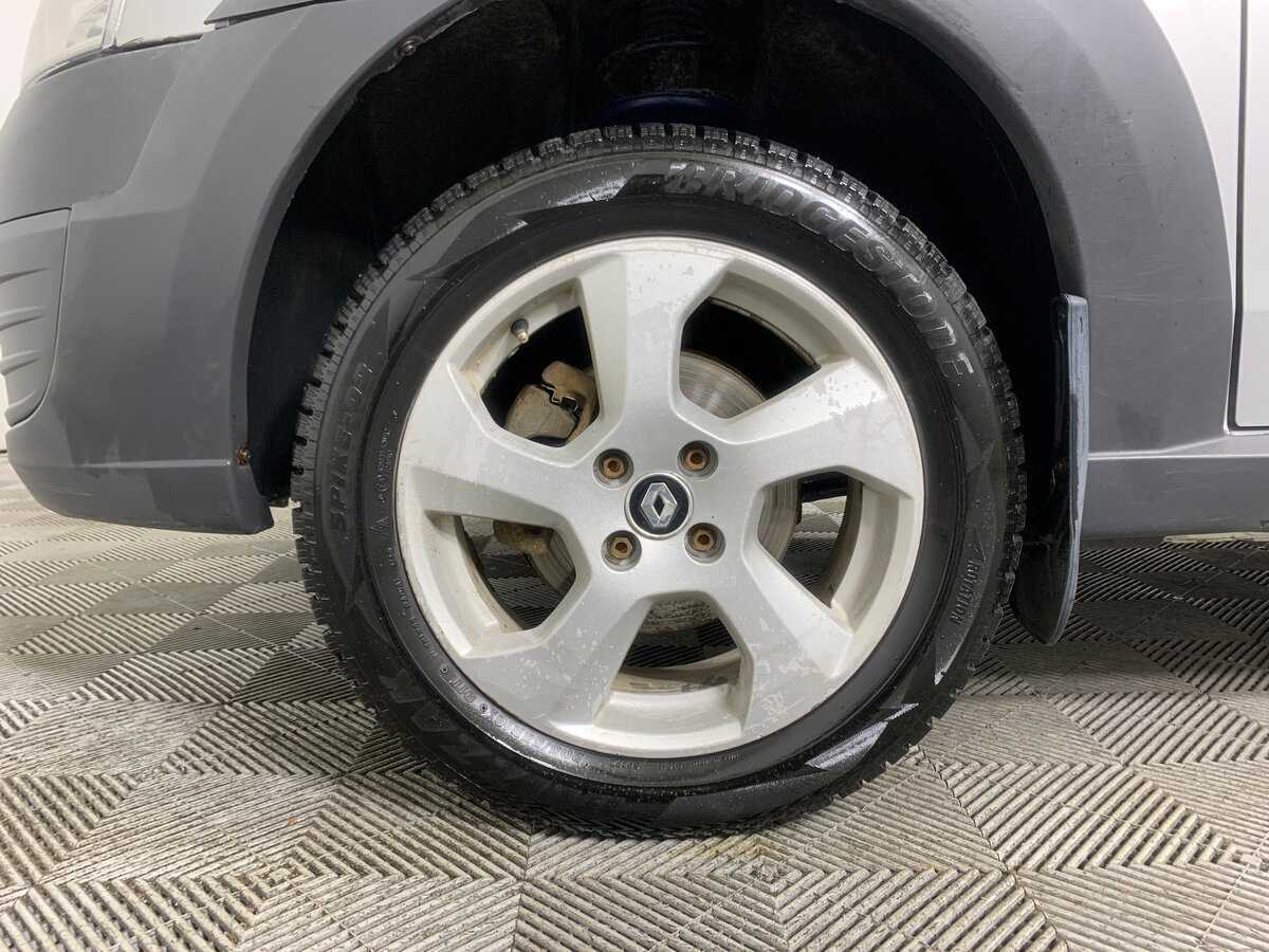 Купить Lada (ВАЗ) Largus Cross, 2019, 90 430 км, фото №9