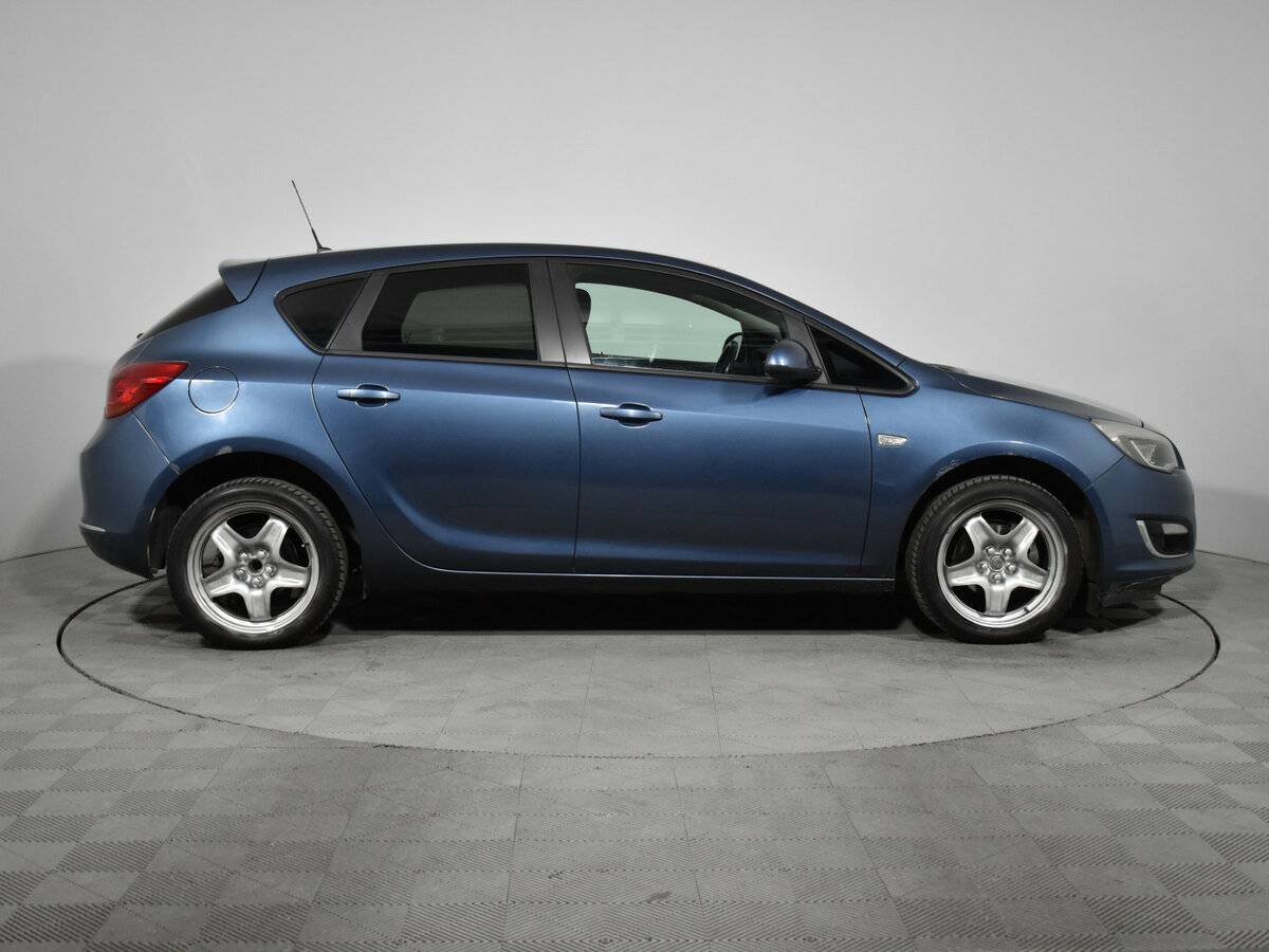 Купить Opel Astra, 2012, 184 232 км, фото №4