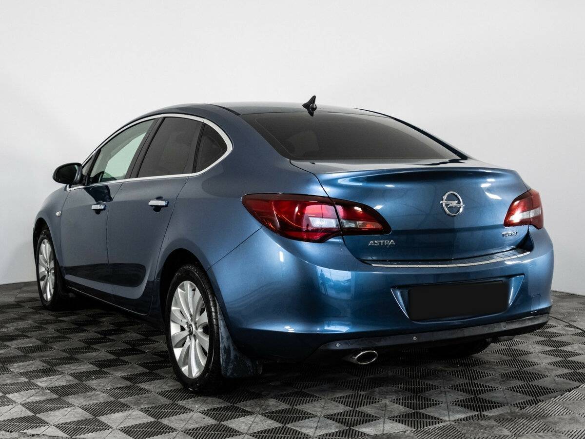Купить Opel Astra, 2012, 180 792 км, фото №6
