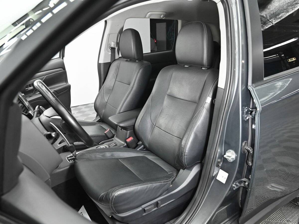 Купить Mitsubishi Outlander, 2014, 182 000 км, фото №6