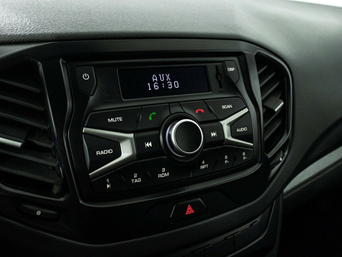 Купить Lada (ВАЗ) Vesta I, 2020, 82 977 км, фото №14