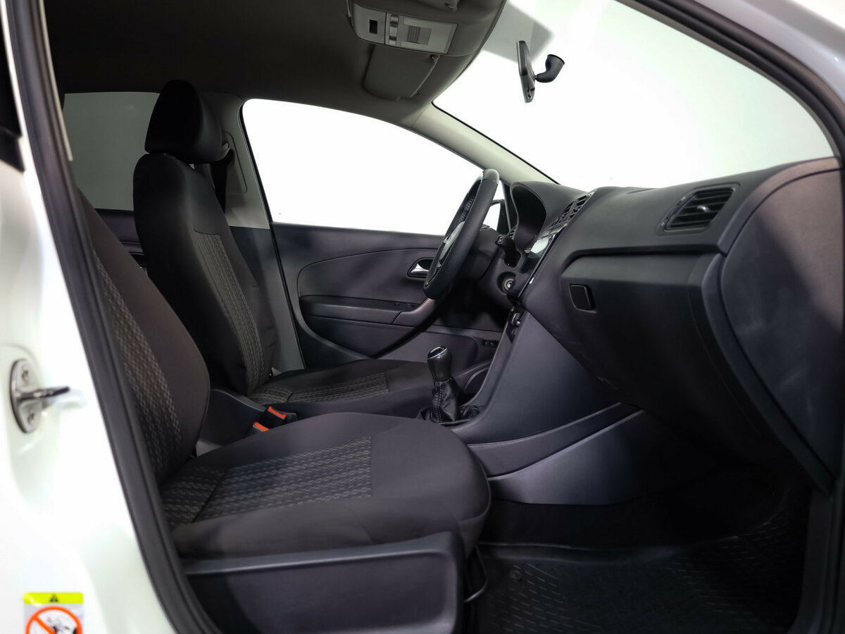 Купить Volkswagen Polo V Рестайлинг, 2018, 268 423 км, фото №15