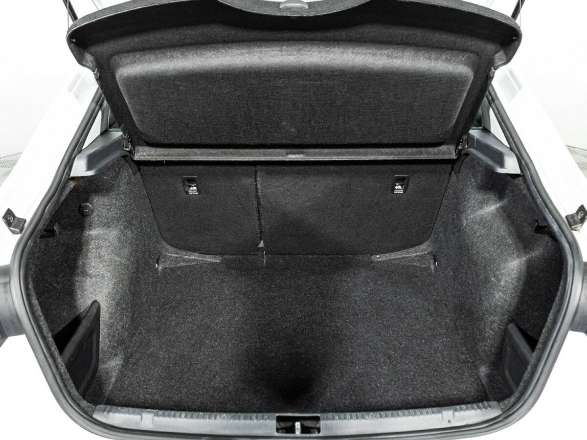 Купить Skoda Rapid II, 2022, 75 500 км, фото №19